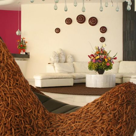 Park Royal Beach Mazatlan Interior photo